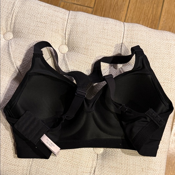 Victoria's Secret Knockout Black Sports Bra 34C - Picture 4 of 5
